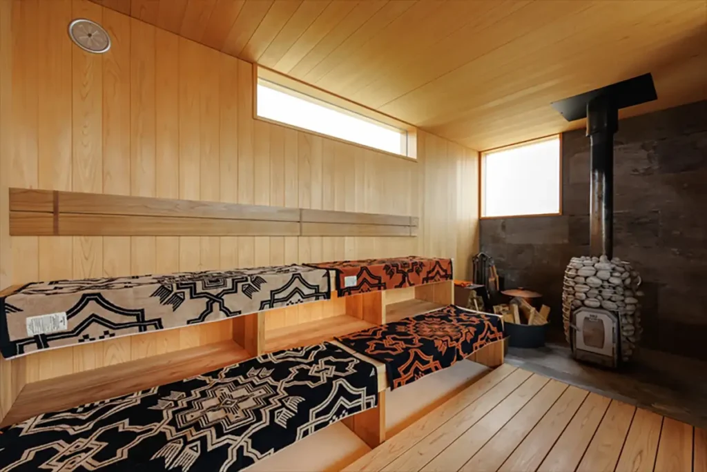 本格薪ストーブサウナで、心身ともにリフレッシュする特別な時間