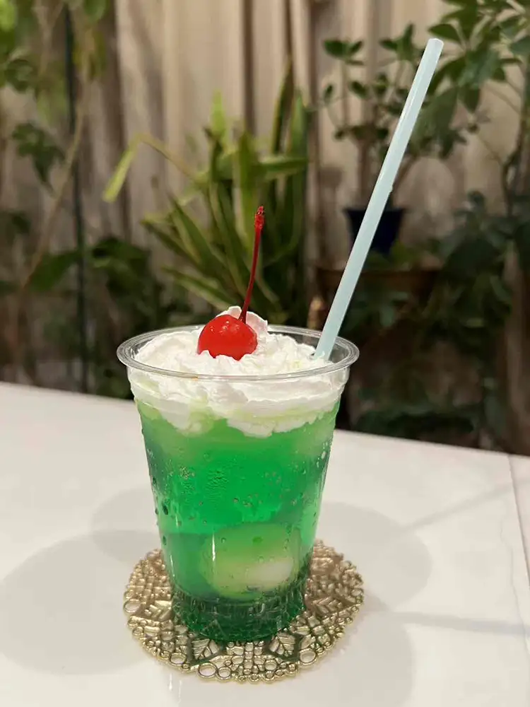 団子クリームソーダ