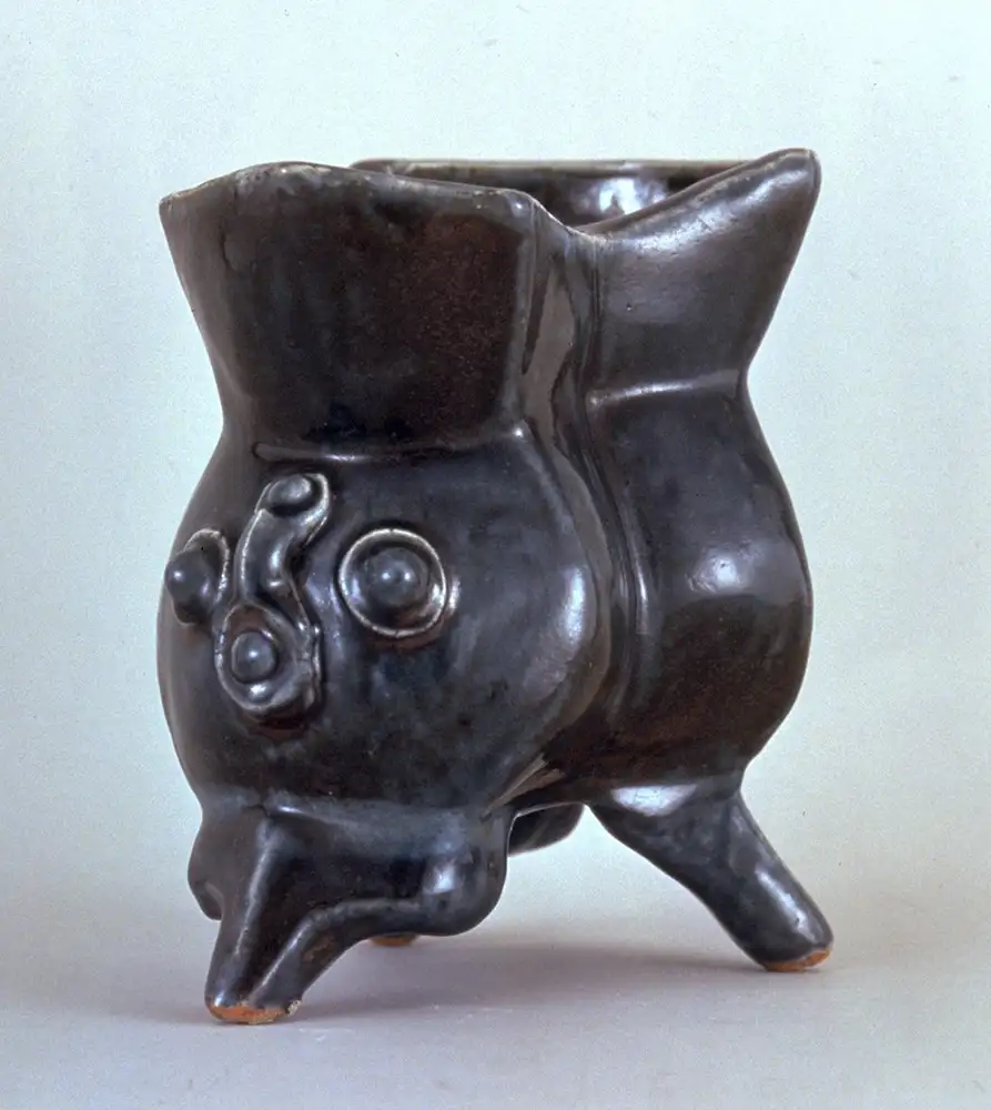 河井寛次郎《呉洲貼文扁壷》1959(昭和34)年頃 島根県立美術館蔵