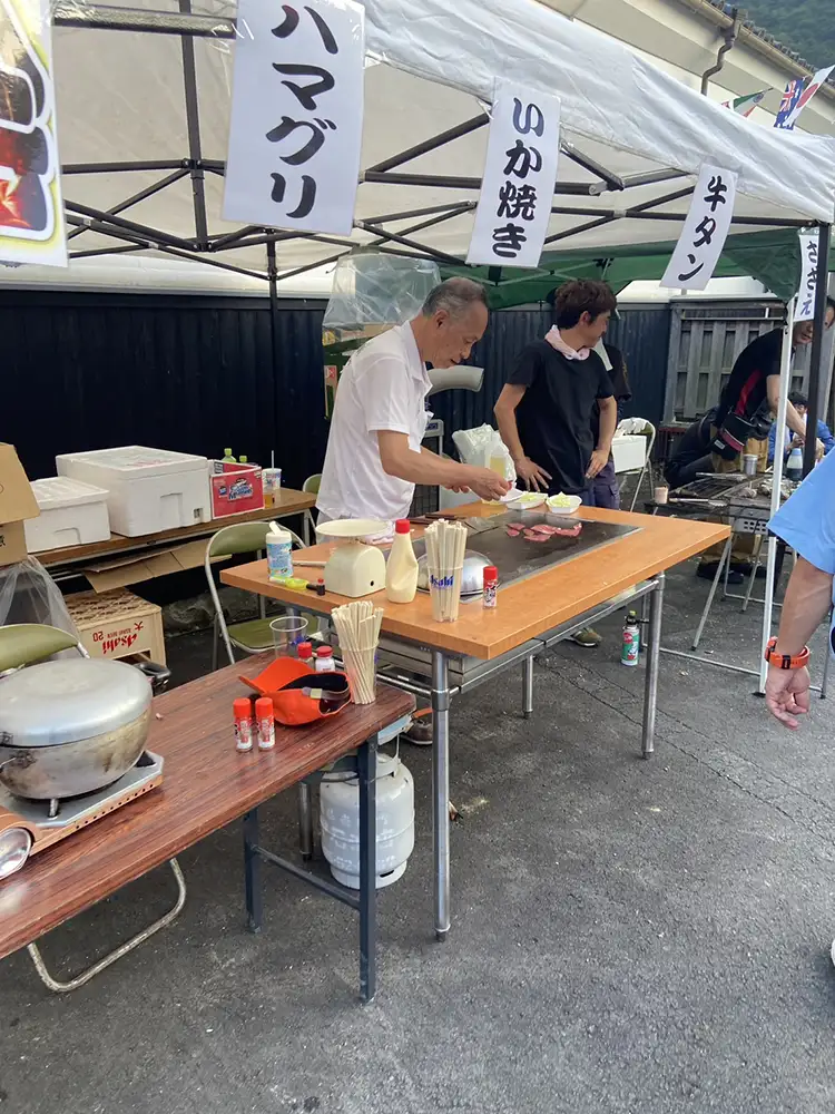 吉田藩米蔵ビアガーデンのようす