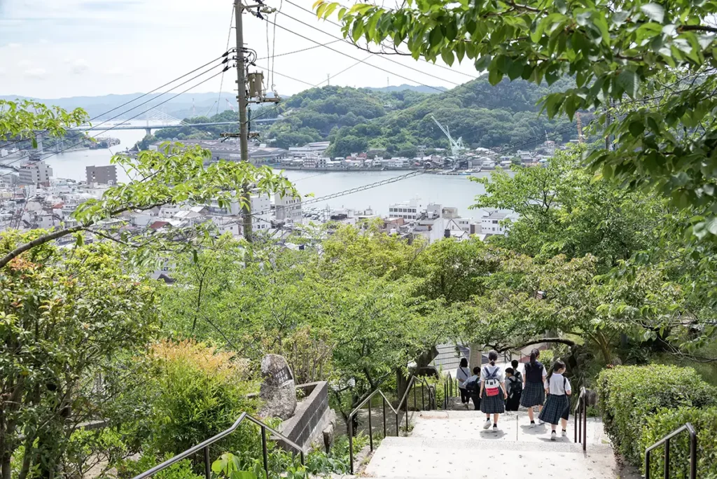 尾道の名刹、千光寺の参道