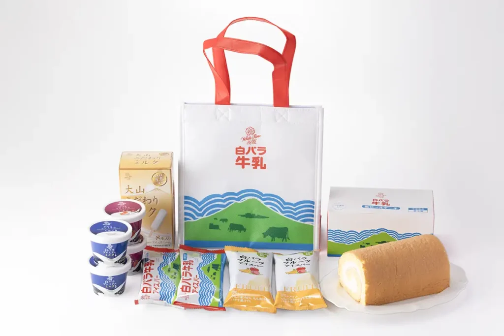 ロールケーキとアイスのミニ保冷バッグセット【冷凍】