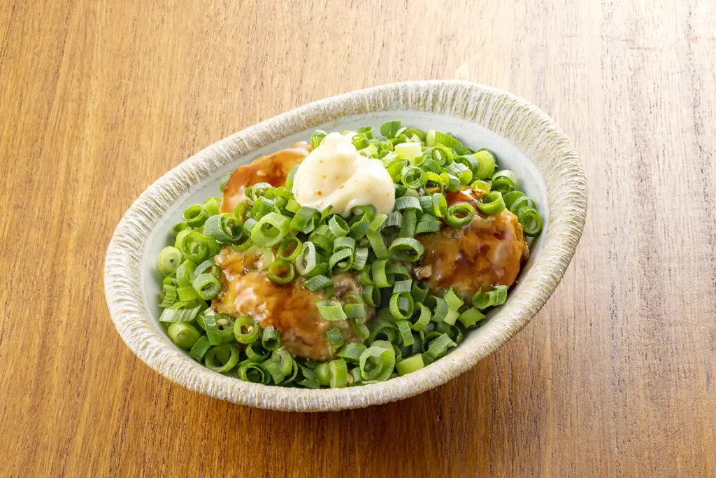 青ねぎと食べる大山どり入りつくね
