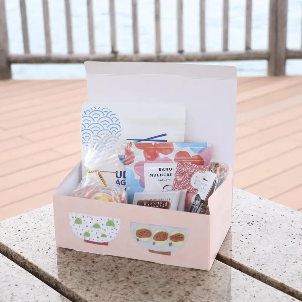 趣（おもむき）Kagawa Snacks